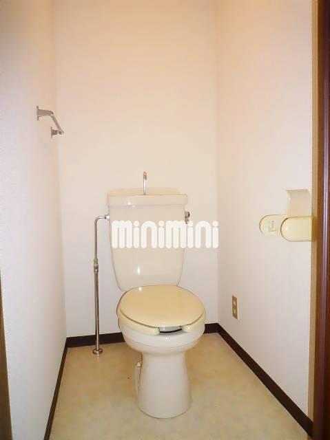 トイレ　室内写真です。