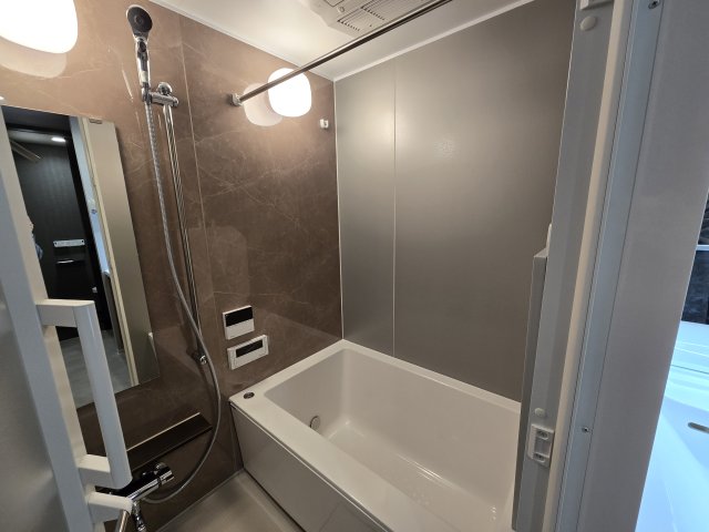 バス・シャワールーム　プレサンスロジェ上前津駅前THE RESIDENCE