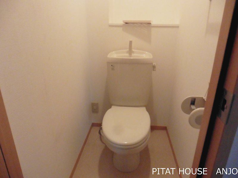 トイレ　参考写真１０３（間取り違い）