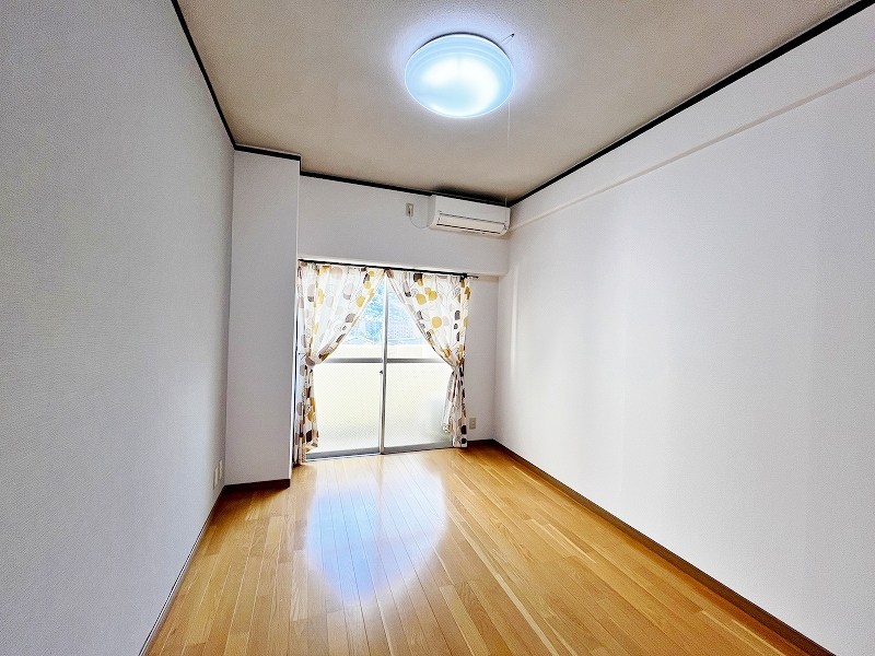 居室・リビング　★洋室7帖★