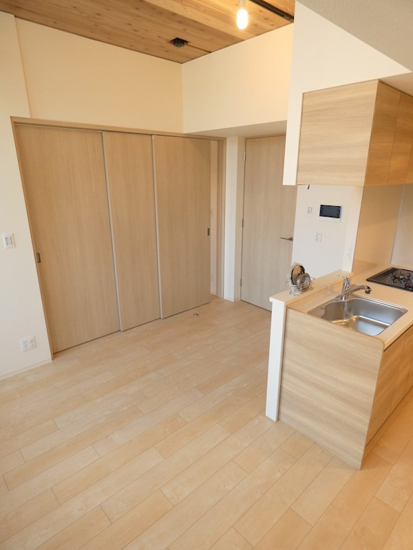 居室・リビング　※別室の写真です。ご参照ください。