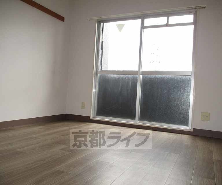 居室・リビング　７帖洋室です。