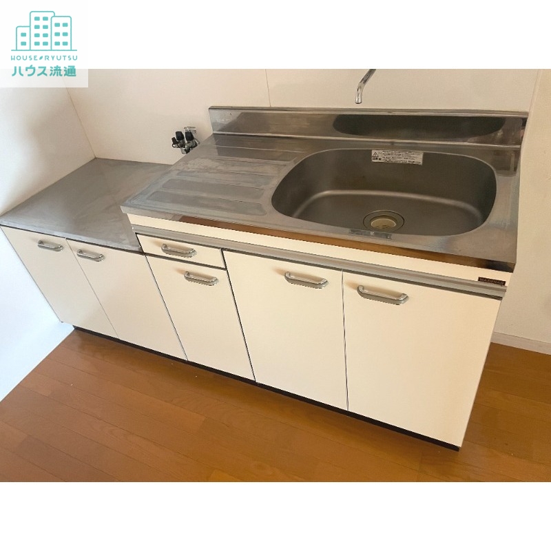 キッチン　※別号室写真