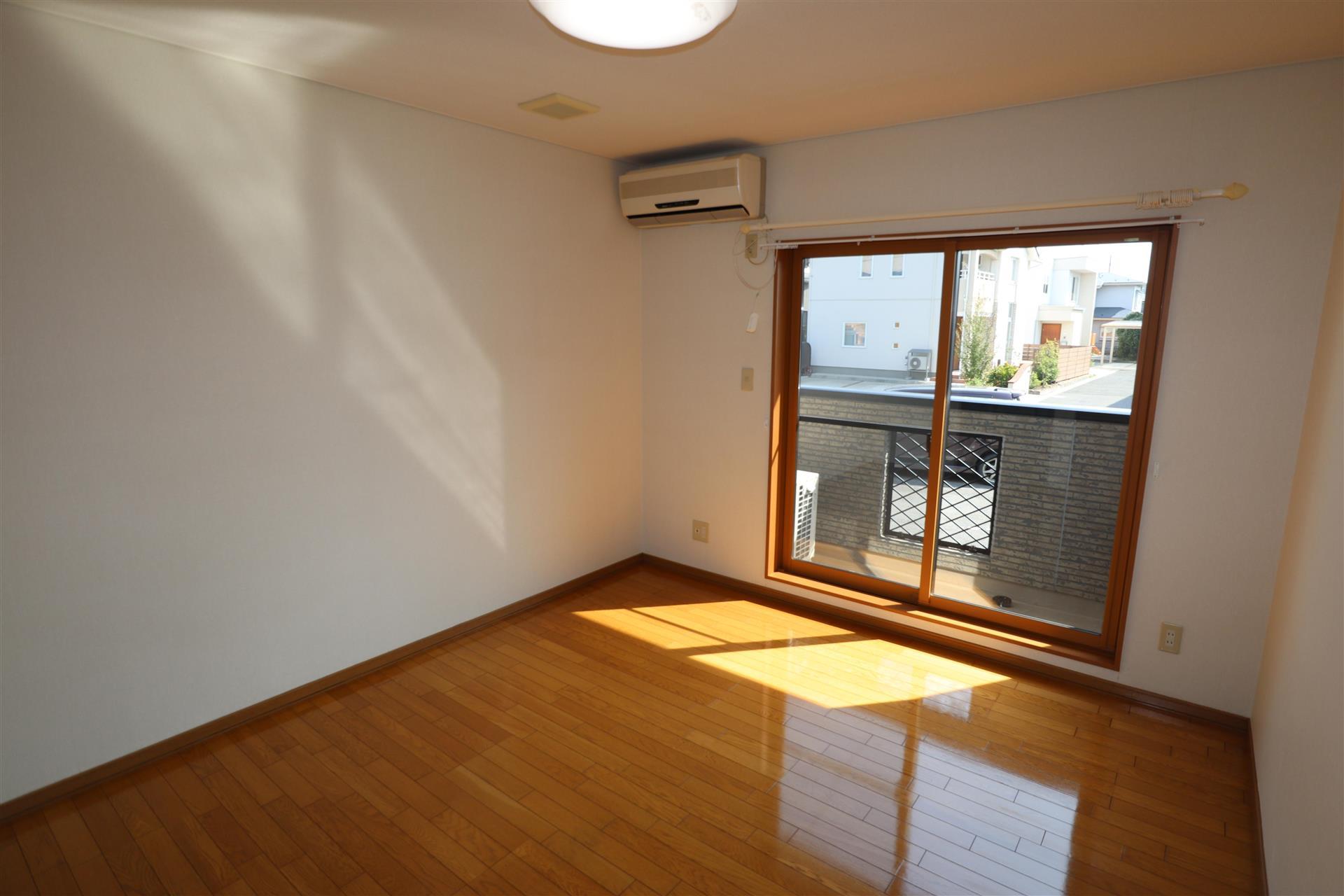 居室・リビング　洋室