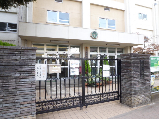 小学校　大和市立林間小学校（小学校）まで750m