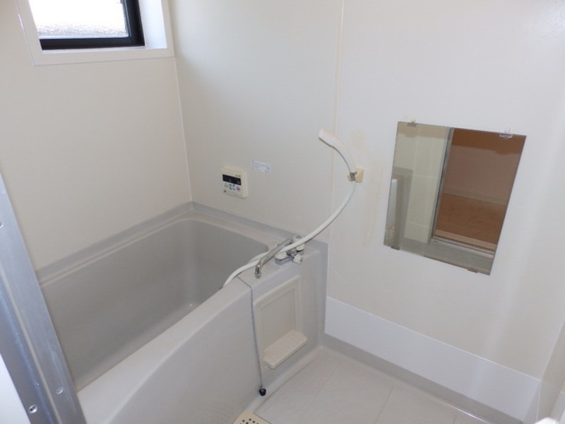 バス・シャワールーム　図面と現状に相違がある場合には現状を優先