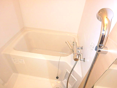 バス・シャワールーム　風呂