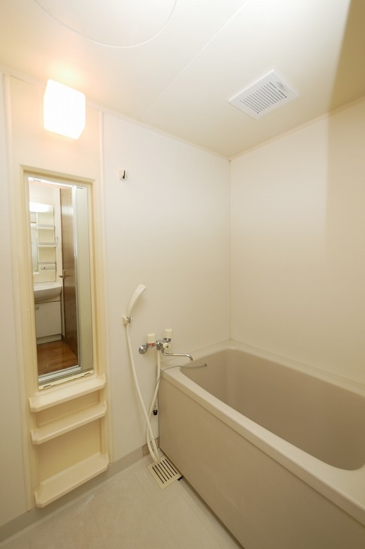 バス・シャワールーム　ChienBlen103号室