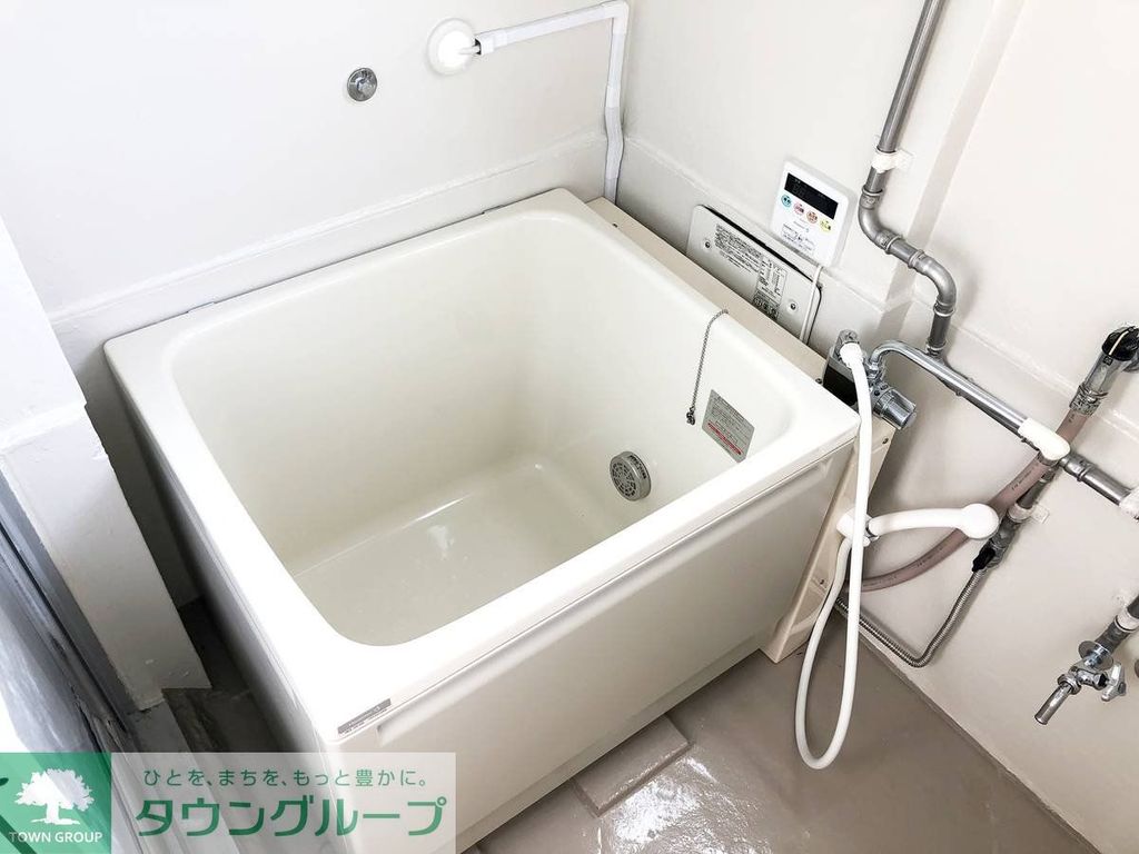 バス・シャワールーム　バス