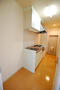 キッチン　室内からキッチンを見たところ
