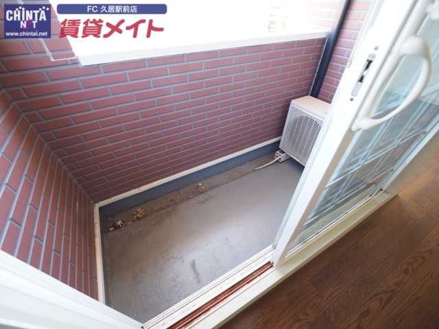バルコニー　同タイプの写真です