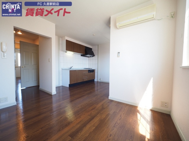 居室・リビング　同タイプの写真です