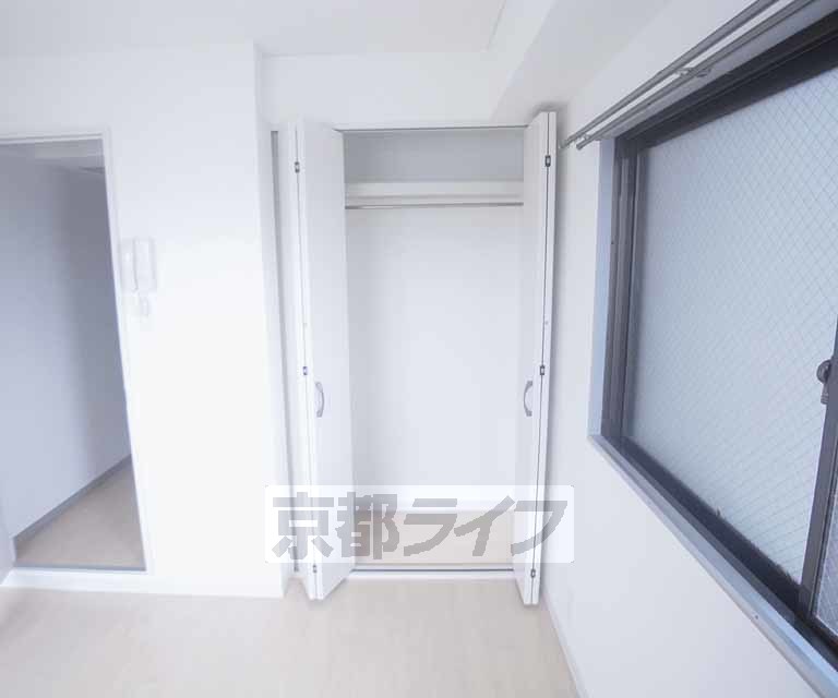 収納　４０７号室写真です