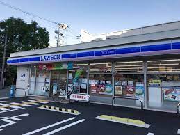 コンビニ　ローソン 港区南市岡一丁目店（コンビニ）まで587m