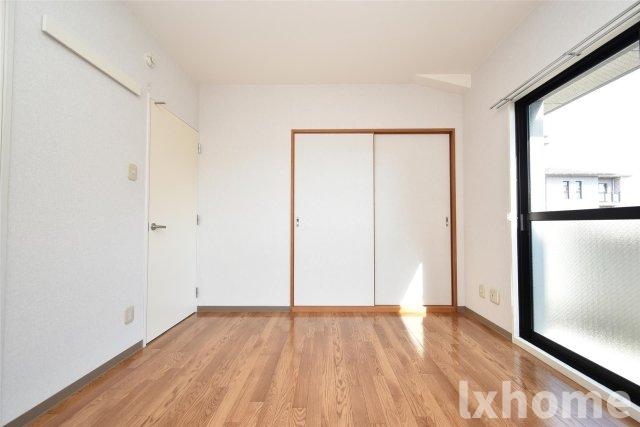 居室・リビング　きれいな洋室です