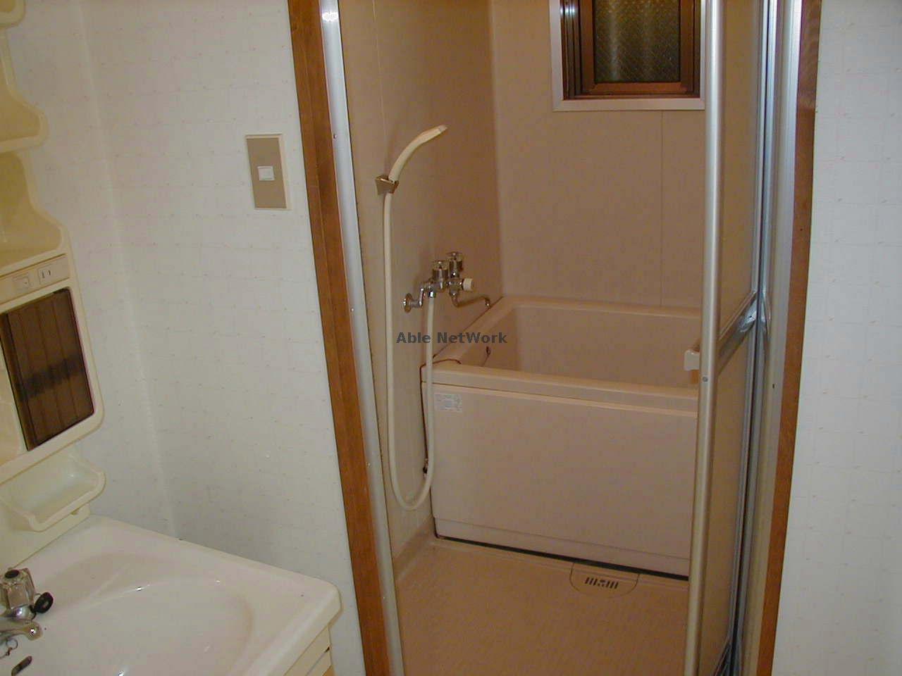 バス・シャワールーム　バス