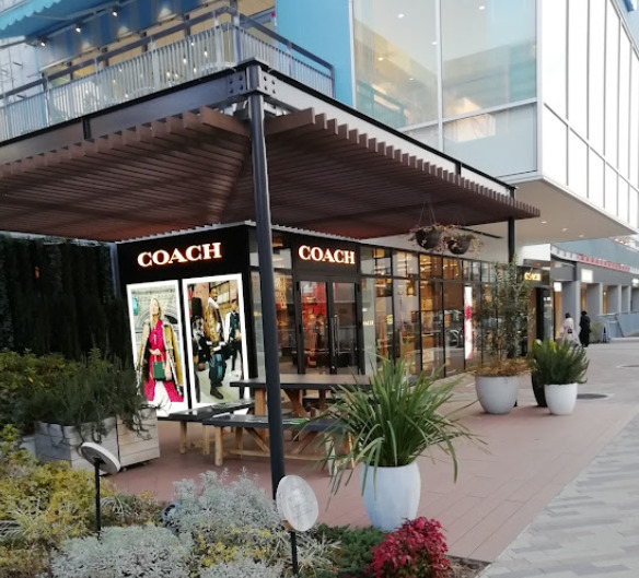 ショッピングセンター　RAYARD Hisaya-odori Park（ショッピングセンター）まで477m