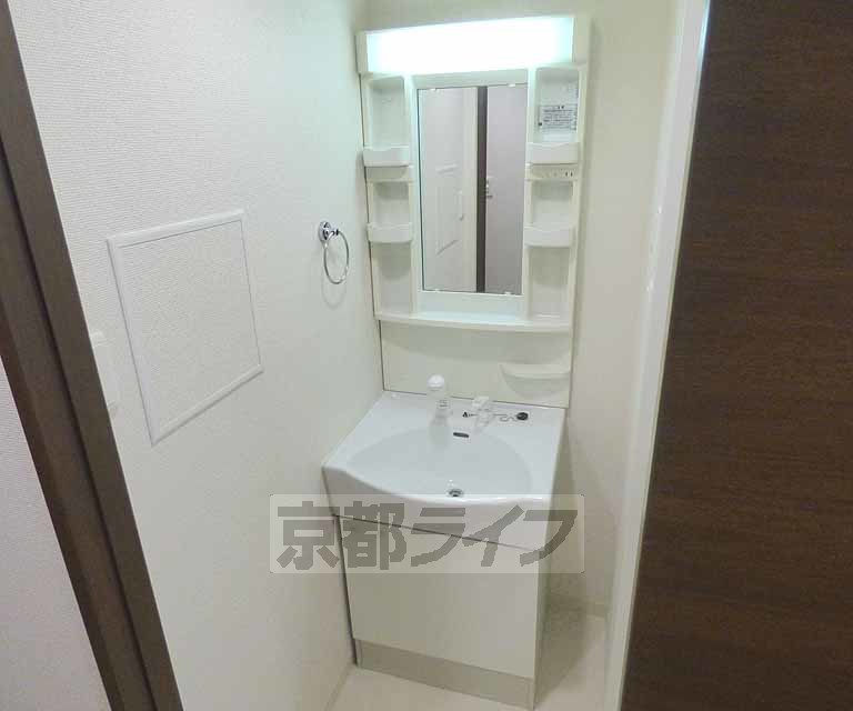 洗面設備　洗面台です。