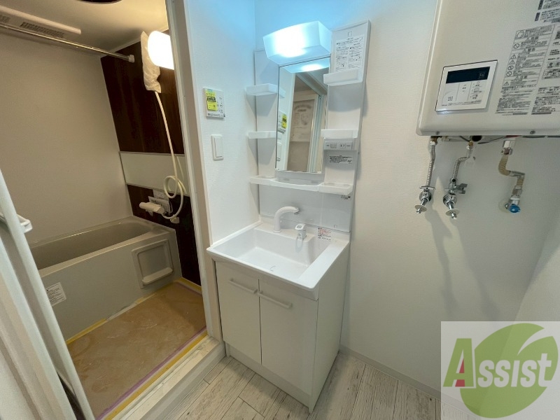 洗面設備　シャンプードレッサーで身支度もラクラクです！