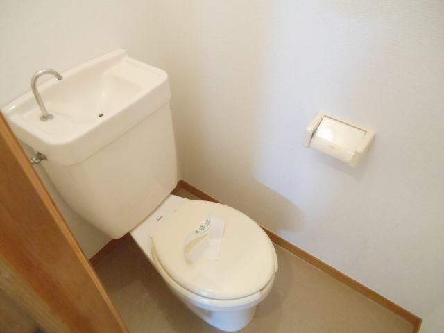 トイレ　※前回募集時の写真です