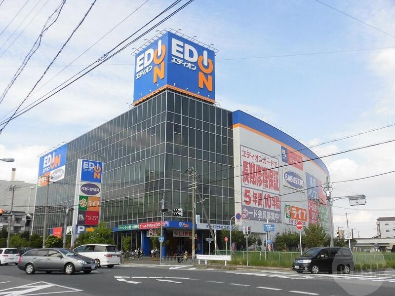 ショッピングセンター　ライフ三国橋店（ショッピングセンター）まで122m