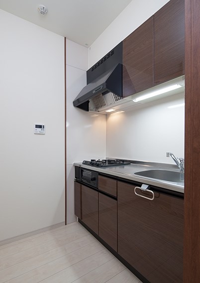 キッチン　2口コンロ＋グリル付きのお部屋です。