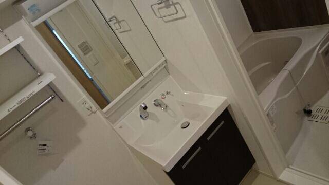 洗面設備　人気の独立洗面所