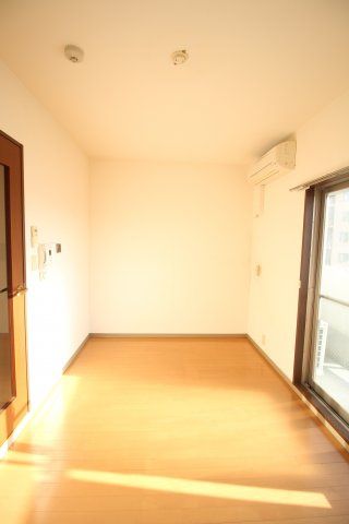 居室・リビング　（別タイプ参考写真）フロントシティ文京　文京区本駒込４