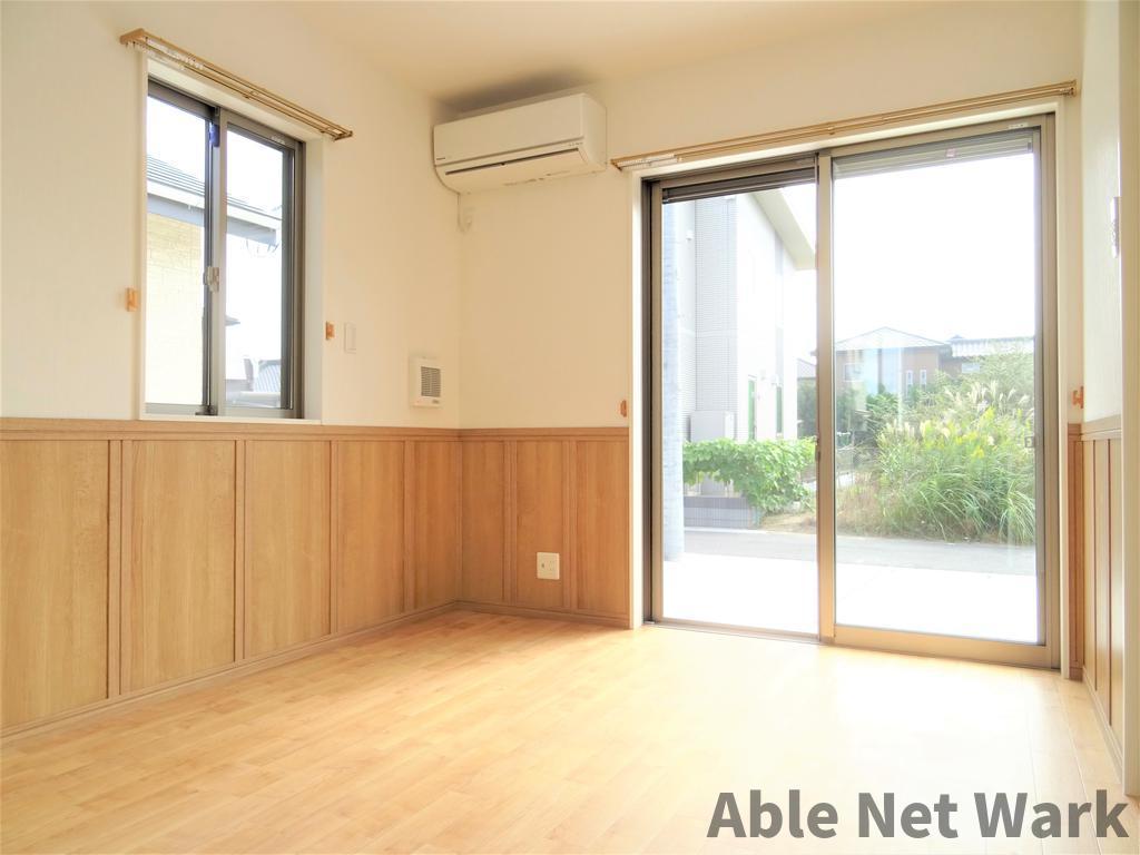 居室・リビング　日当りのよいお部屋