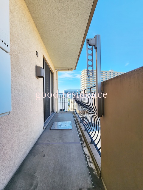 バルコニー　【人気の独立キッチンタイプ♪】住環境良好おすすめ物件！