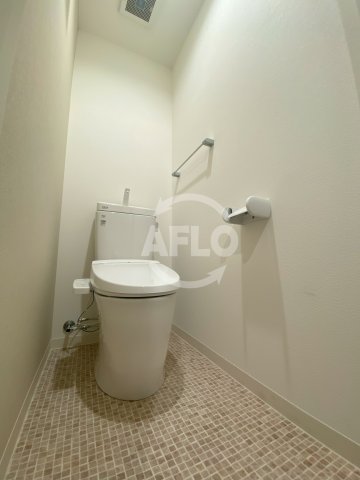 トイレ　SUNNY SIDE生玉　トイレ