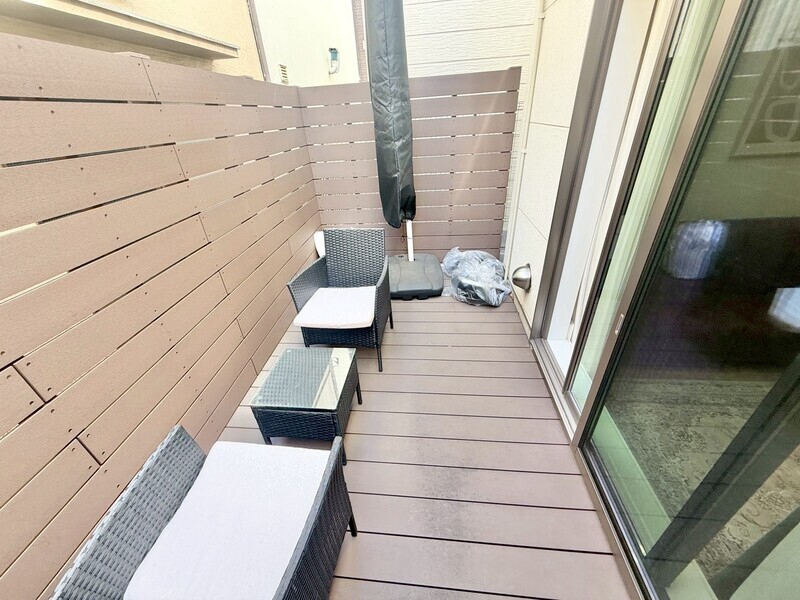バルコニー　ゆったりできるテラススペース
