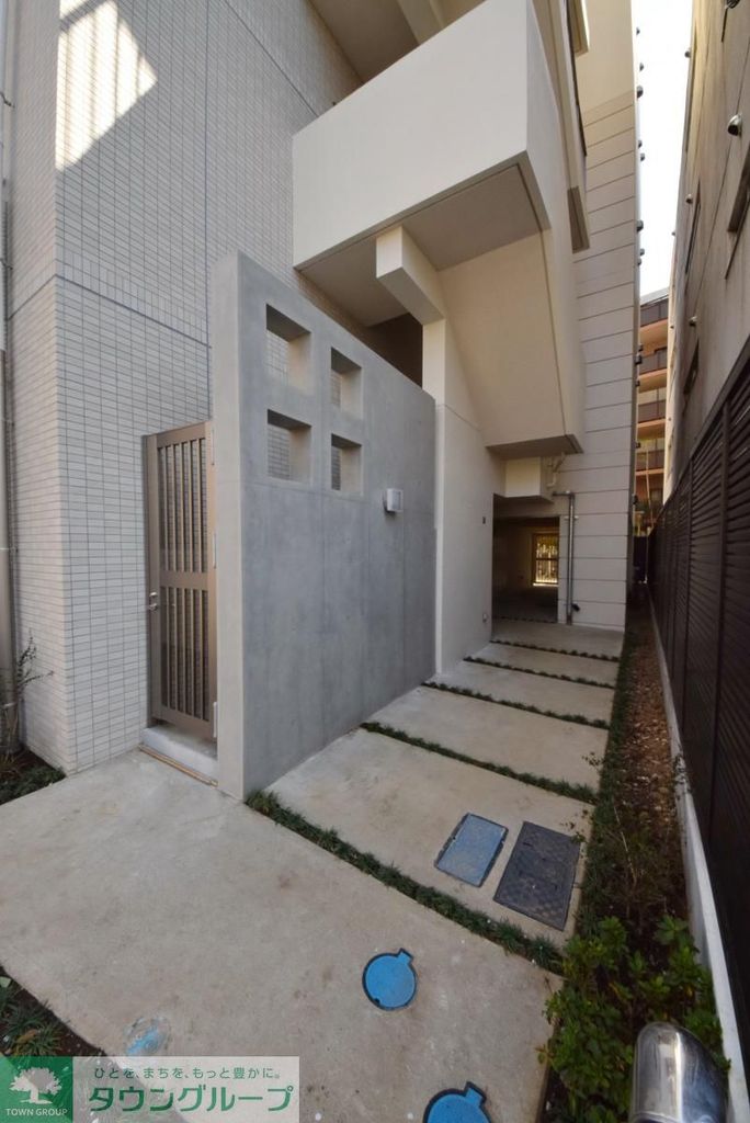 エントランス　エントランス