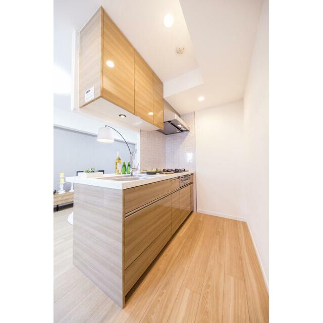 キッチン　※写真は同タイプ住戸です。