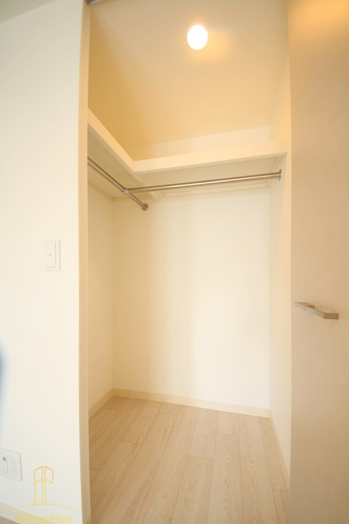 収納　エステムコート難波VIIビヨンド