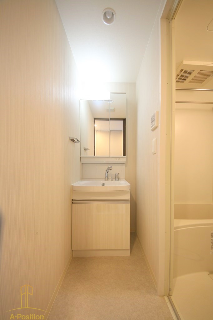 洗面設備　エステムコート難波VIIビヨンド