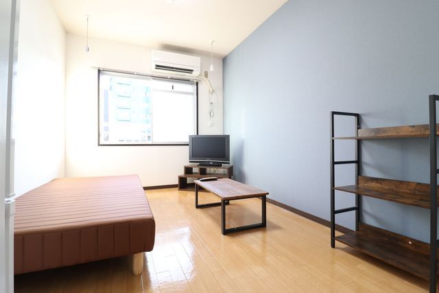 居室・リビング　家具家電付き☆