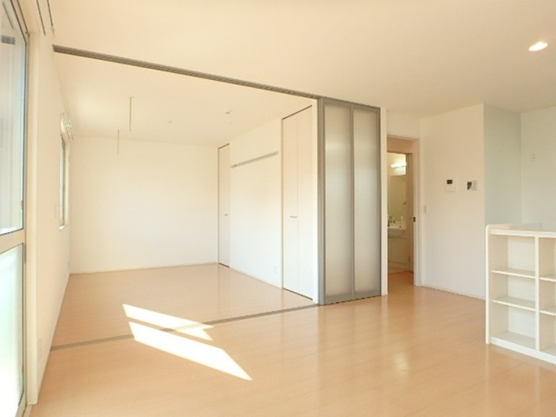 居室・リビング　図面と現状に相違がある場合には現状を優先