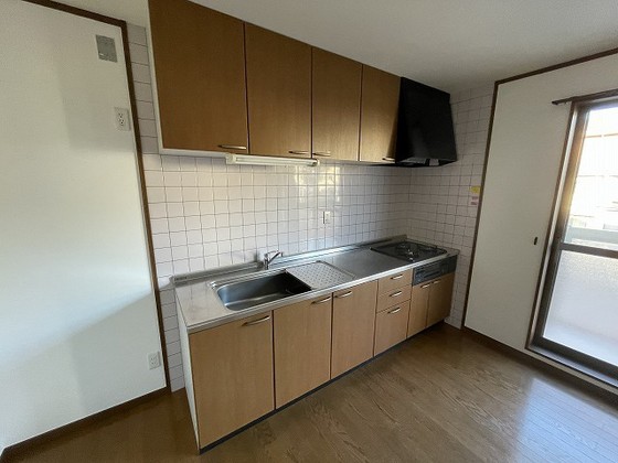 キッチン　※別部屋の写真です