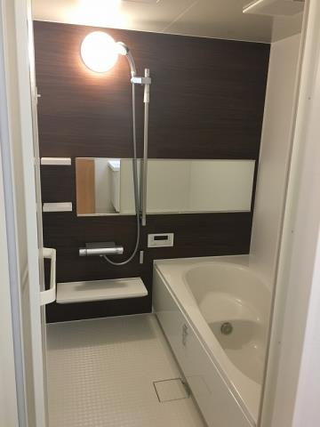 バス・シャワールーム