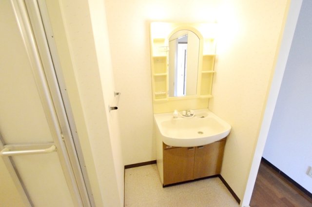 洗面設備　独立洗面化粧台がついてます☆