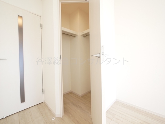 収納　ウォークインクローゼット