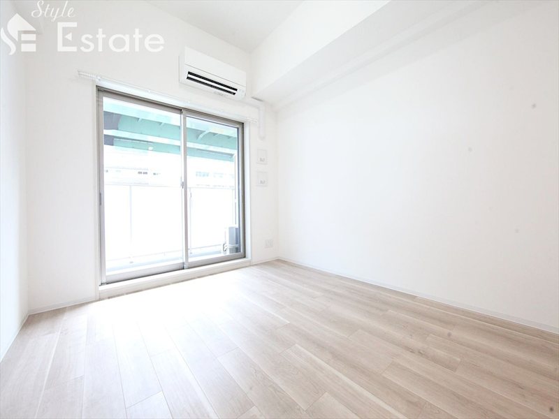 居室・リビング　同仕様写真