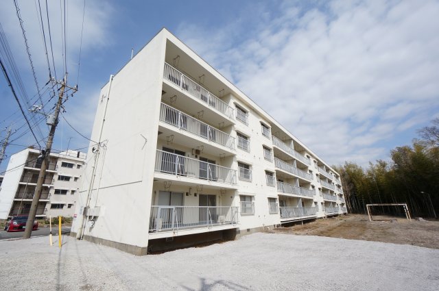 建物外観　物件、駅でお待ち合わせでのご案内歓迎！