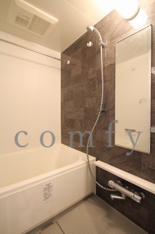 バス・シャワールーム　追い炊き機能浴室乾燥機付きバス