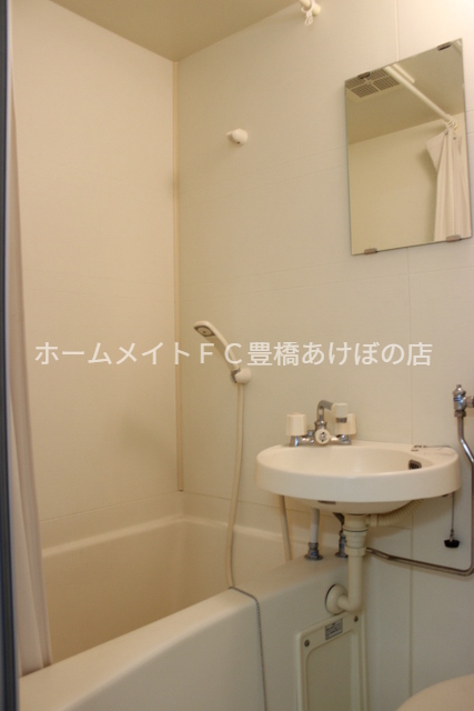 バス・シャワールーム　同型別部屋