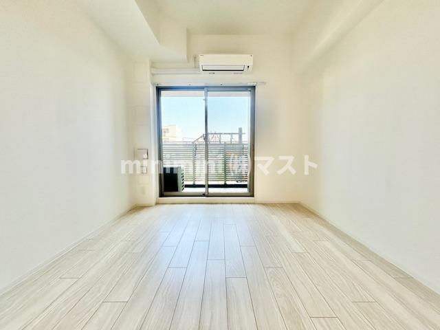 居室・リビング　※別号室参考写真