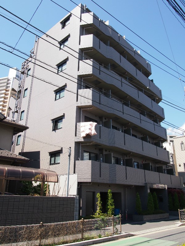 建物外観　弊社は全物件が仲介手数料半月分+税でご紹介可能です。