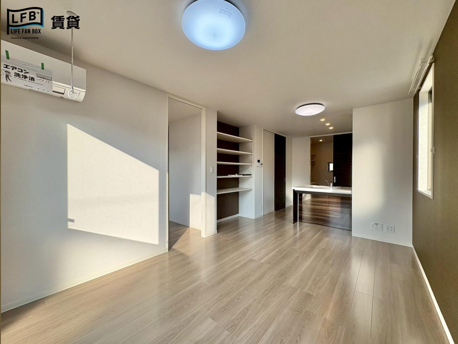 居室・リビング　※1階の写真です