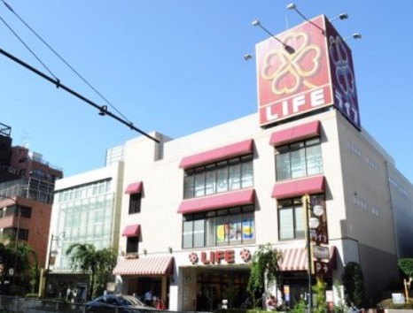 スーパー　ライフ渋谷東店（スーパー）まで228m